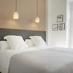 Apartment Moon River By Feelfree *